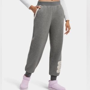 UGG Daylin Bonded Fleece Unisex Sweatpants with Logo Sz Small *NWT* MSRP $148